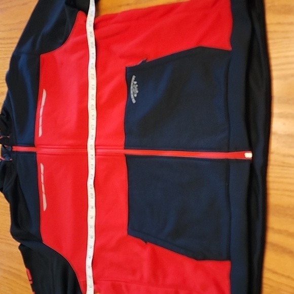 Cabela's Guidewear Men's Black and Red Hooded Jacket - Picture 12 of 14